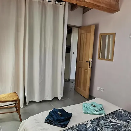 Hébergement de vacances De Riosset Grane
